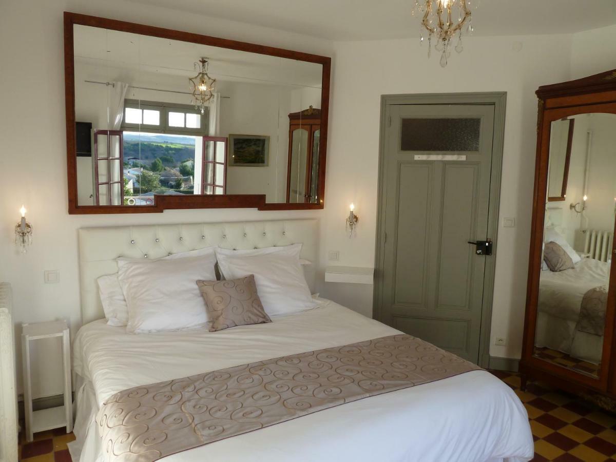 Maison Butterfly Bed & Breakfast Puissalicon Exterior photo